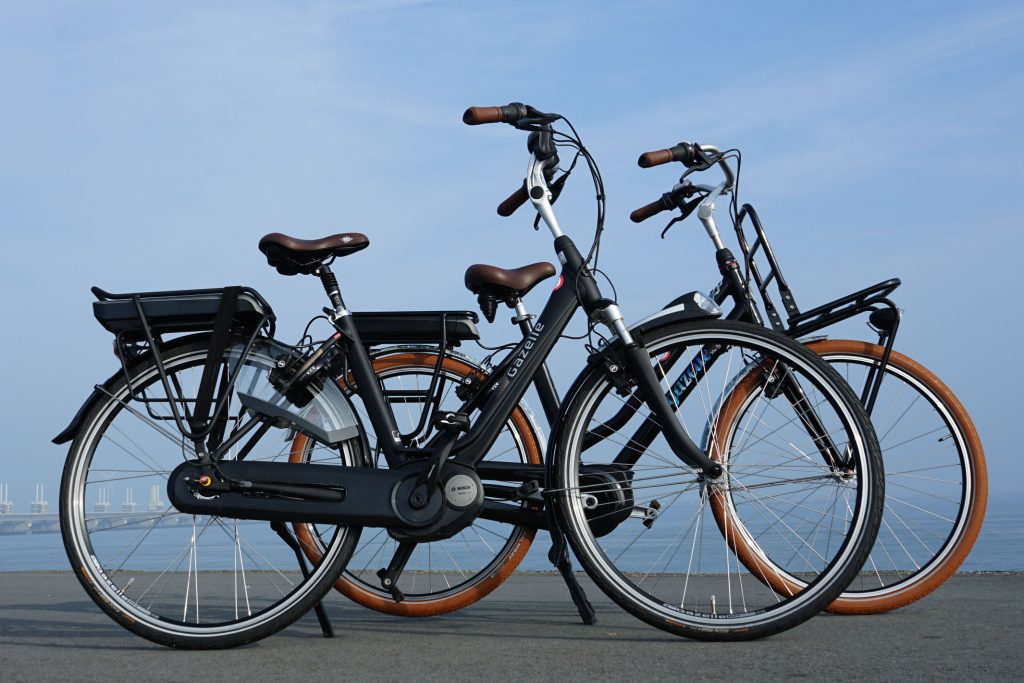 E-Bikes mit Gepäckträger Akku